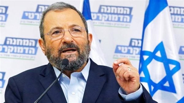 إيهود باراك: الحرب بغزة هدفها الآن إبقاء نتنياهو وائتلافه بالحكم
