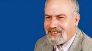 الدكتور أيوب عثمان: من هم أولاد الكلب؟!