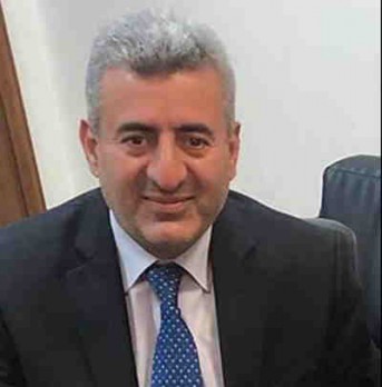 الدكتور علي أحمد الديلمي: الدبلوماسية اليمنية بين مطرقة الفساد وسندان الإصلاح