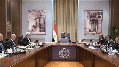 «الجامعة العمالية» على طاولة أولوية الحكومة..رئيس الوزراء يستعرض التحديات المقترحة لتطويرها