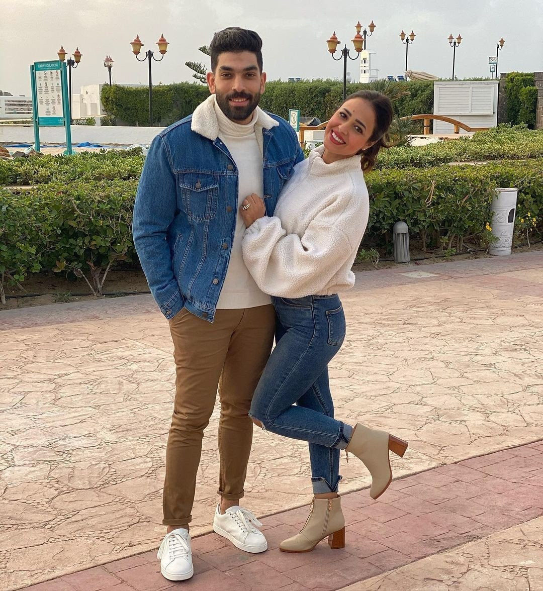 موقع مبتدا | فيديو- «بحبك يا جوزى».. رنا سماحة وزوجها ينهيان خلافاتهما الزوجية