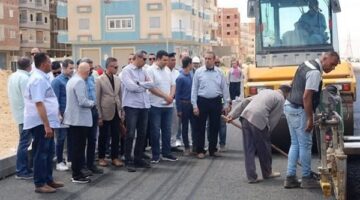 محافظ السويس  يتفقد أعمال تطوير طريق مصر إيران بحي عتاقة