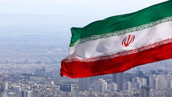 إيران تعلن الحداد العام على ضحايا انفجار ميناء رجائي.. غدا