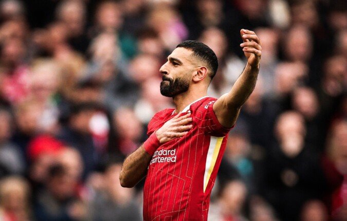 صلاح يقود تشكيل ليفربول ضد توتنهام في ليلة التتويج بالدوري الإنجليزي