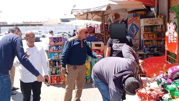 مناخ بورسعيد يواصل تنفيذ حملاته لإعادة الإنضباط بالشارع وإزالة الإشغالات