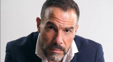 محمد خميس: بدايتي كانت من مسرح الجامعة.. وخالد جلال رشحني لـ”ألف مبروك”