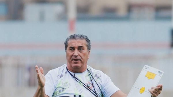 المدير الفني للزمالك يكشف سبب خفض عدد اللاعبين المتدربين تحت قيادته