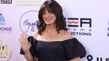 سندريلا .. ريهام عبد الغفور تتألق في ليلة تكريمها بالإسكندرية للفيلم القصير