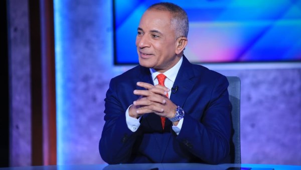 بيعمل معجزات.. تعليق أحمد موسى على فوز محمد صلاح بالدوري الإنجليزي