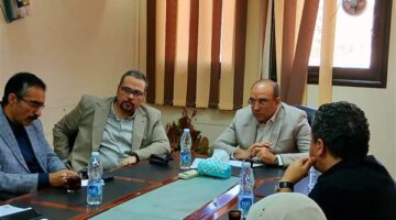 صحة الدقهلية تناقش التحويل للحالات الطارئة بين المستشفيات