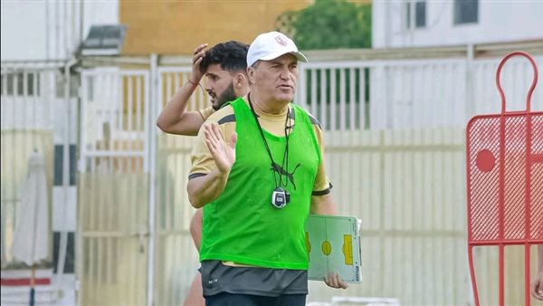 الزمالك يقرر عدم تفعيل بند شراء محمد حمدي