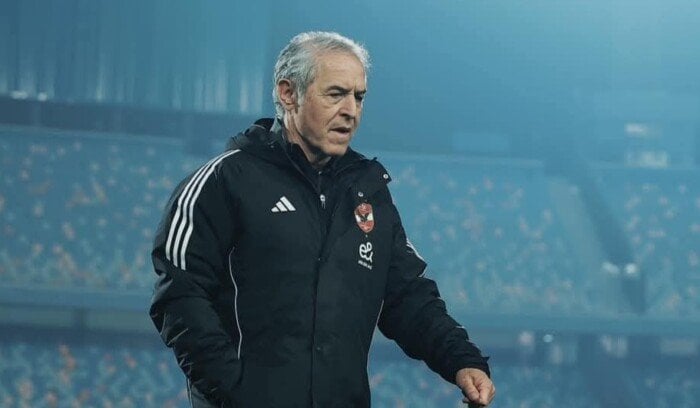 كولر يطالب الأهلي بـ3.5 مليون يورو بعد إقالته