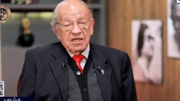 وسيم السيسي يرد على مزاعم دفن المسيح تحت هرم خوفو (فيديو)