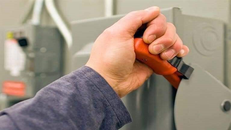 فصل الكهرباء عن قرية أبو بدوي وتوابعها بكفر الشيخ