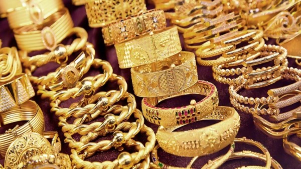 أكثر من 1500 جنيه.. تراجع تاريخي في سعر الجنيه الذهب وعيار 21 مفاجأة