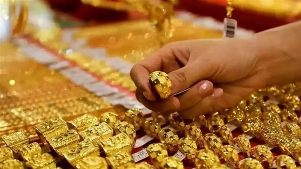 ليلة سقوط الدهب.. إيه اللي بيحصل فى محلات الصاغة قي مصر