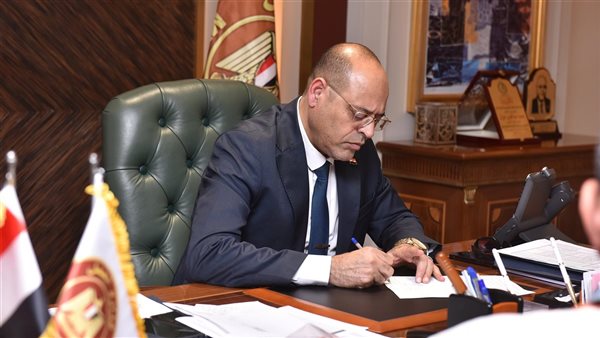 وزير العمل: 1 مايو إجازة رسمية مدفوعة الأجر للعاملين بالقطاع الخاص بمناسبة عيد العمال