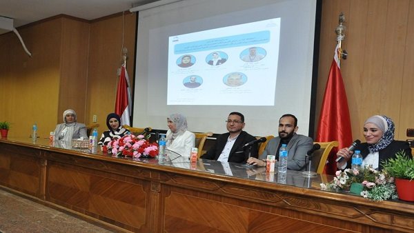 جامعة عين شمس تحتفل بيوم الخريجين في قسم اللغة الإسبانية جامعة عين شمس تحتفل بيوم الخريجين في قسم اللغة الإسبانية