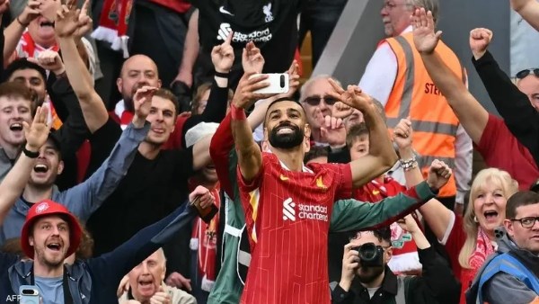 بـ “غمزة”.. محمد صلاح يذكر جماهير ليفربول بوعده القديم