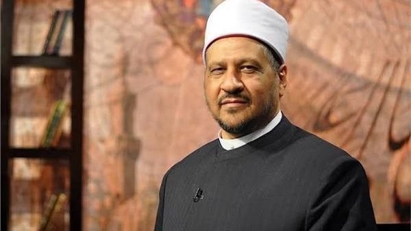 تعاقدت على شراء قطعة أرض ويريد البائع عدم رد العربون فهل يجوز؟.. المستشار السابق للمفتي يرد