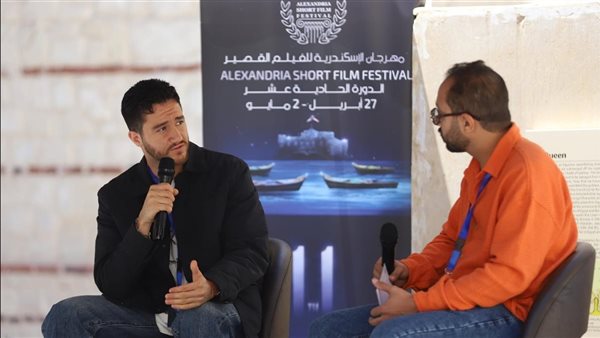 أحمد مالك من مهرجان الأسكندرية: المسرح هو البداية الحقيقية للفنان