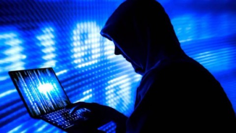 إيران تعلن إحباط هجوم إلكتروني “معقد” على بنيتها التحتية