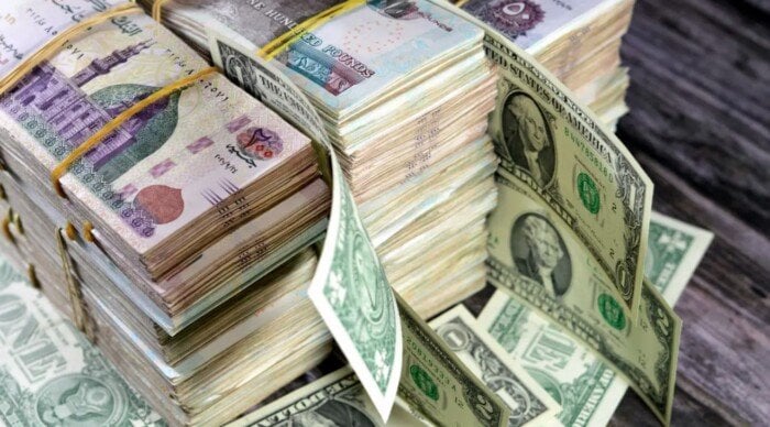 البنك المركزي يكثف من عمليات قبول العائد المنخفض على أذون الخزانة