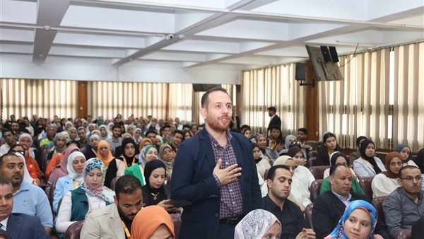 جامعة المنيا تفتتح فعاليات “الأسبوع المهني للتوظيف والإبتكار وريادة الأعمال”