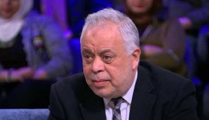 أشرف زكي: مندسون يستغلون جنازات الفنانين لتحقيق مشاهدات وخلافنا ليس مع الصحفيين