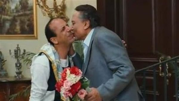 محمد الصاوي يكشف حقيقة خلافه مع عادل إمام خلال تصوير فيلم اللعب مع الكبار