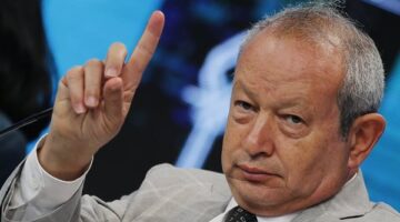 قرار غير مقنع.. نجيب ساويرس يعلق على إقالة كولر (فيديو)