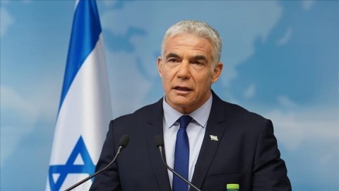 لابيد: رئيس الشاباك اتخذ قرارا صائبا والشعب يستحق انتخابات “الآن”