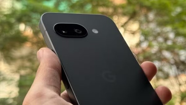 تفاصيل تجربة هاتف Google Pixel 9a بعد أسبوع