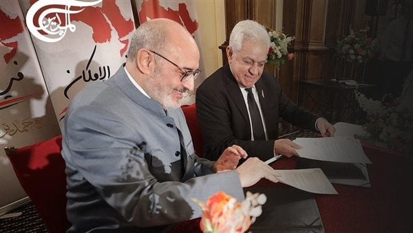حمدين صباحي يوقّع عقد برنامجه الجديد "في الإمكان" مع قناة الميادين