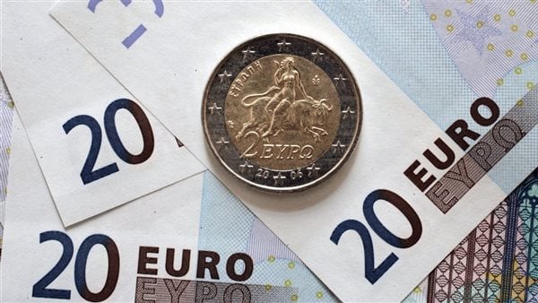 سعر اليورو أمام الجنيه داخل البنوك اليوم الثلاثاء 29 أبريل 2025