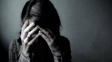 بسبب قعدة القهوة .. كريمة تطلب الخلع أمام محكمة الأسرة