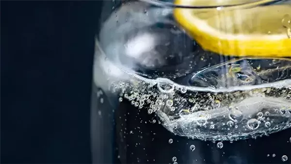 تعرف على المشروب الأغنى بالسكر وتأثيره الخطير على الصحة