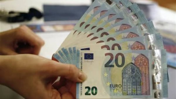 استقرار سعر اليورو أمام الجنيه المصري في بداية تعاملات الثلاثاء 29 أبريل 2025