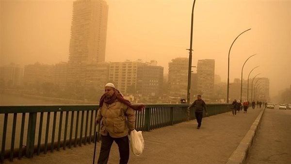 الأرصاد تكشف حقيقة تعرض البلاد لعاصفة ترابية.. وحالة الطقس غدًا الأربعاء