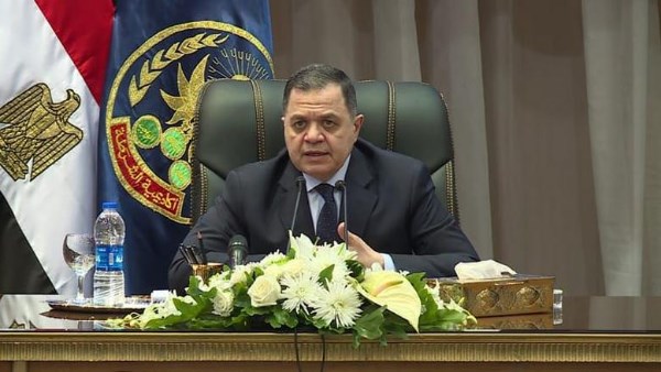 العمل ركيزة جوهرية في بناء الحضارات.. وزير الداخلية يهنئ جبران بعيد العمال