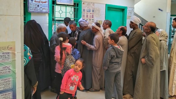حياة كريمة بسوهاج.. تقديم خدمات طبية مجانية لـ 5.350 مواطنًا