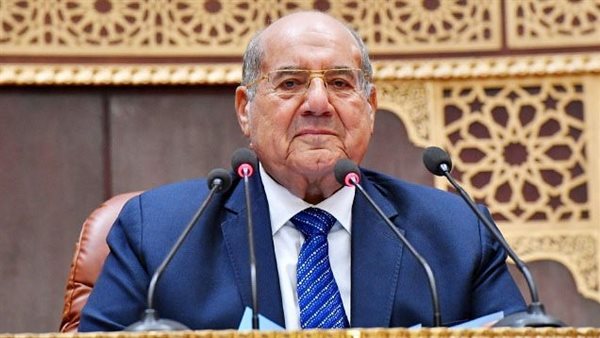 رئيس الشيوخ يهنئ الرئيس السيسي بعيد العمال
