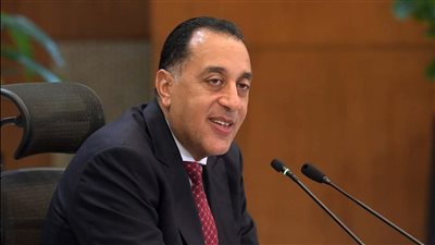 رئيس الوزراء: الحكومة تأمل أن نتجاوز الـ4 مليون طن فى موسم توريد القمح هذا العام