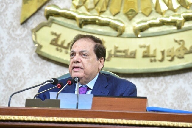 «النواب» يسمح لوزير البترول التعاقد مع شركات مصرية وأجنبية للبحث عن الغاز
