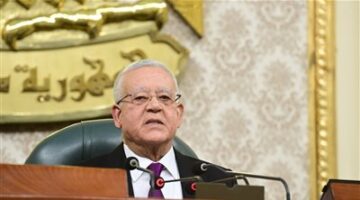 البرلمان يعتمد بشكل نهائي مشروع قانون مجلس النواب وتقسيم الدوائر “بالوقوف”