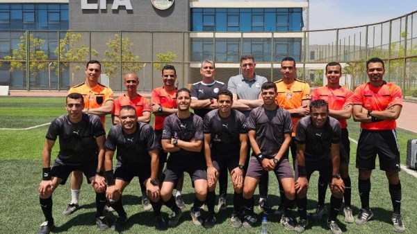 تدريب 10 حكام بمركز المنتخبات لرفع كفاءتهم قبل مباريات الدوري