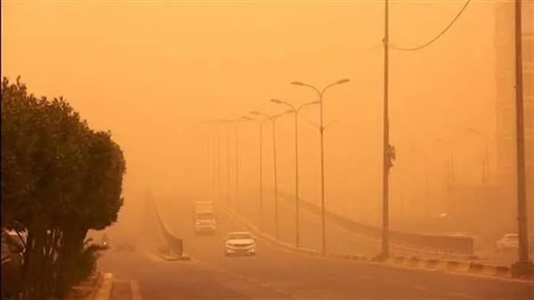 محافظ أسيوط.. رفع درجة الاستعداد القصوى لمواجهة تقلبات الطقس المتوقعة غدًا الأربعاء