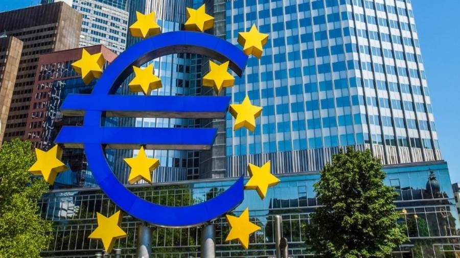 البنك المركزي الأوروبي يواجه ارتفاعًا في توقعات التضخم وسط تصاعد التوترات التجارية العالمية