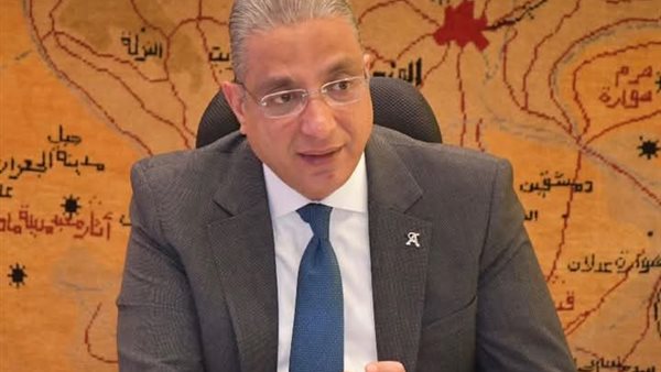 محافظ الفيوم يقرر تعليق الدراسة بجميع مدارس المحافظة غداً الأربعاء محافظ الفيوم يقرر تعليق الدراسة بجميع مدارس المحافظة غداً الأربعاء