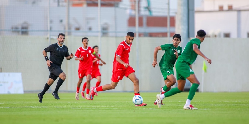 مُنتخبنا المدرسي يتعادل مع نظيره السعودي في البطولة الخليجية